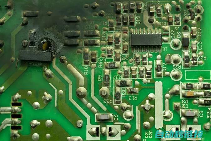 用于极其 PCB 热治理的埋嵌铜块